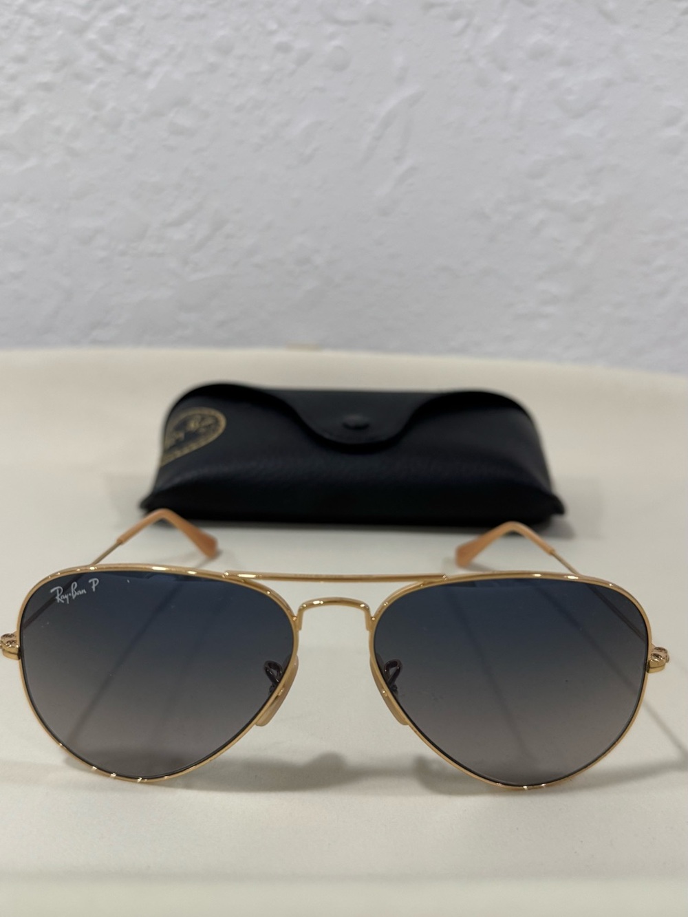 Ray-Ban Gold Frame Aviator Sunglasses with Gray Gradient Lenses
